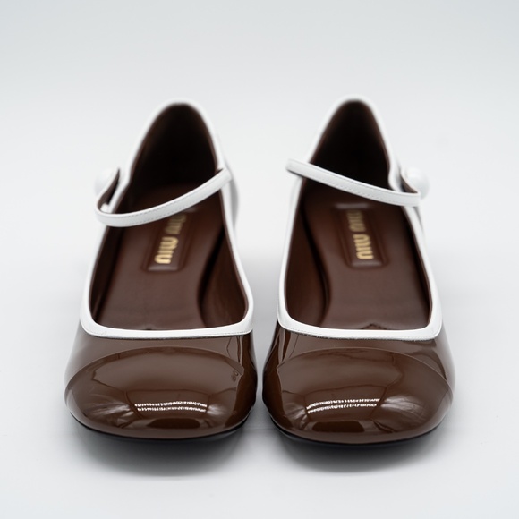 size 39.5eu 9.5 US Miu Miu Two-Tone Patent Leather Mary Jane Pumps Brown - Picture 2 of 12